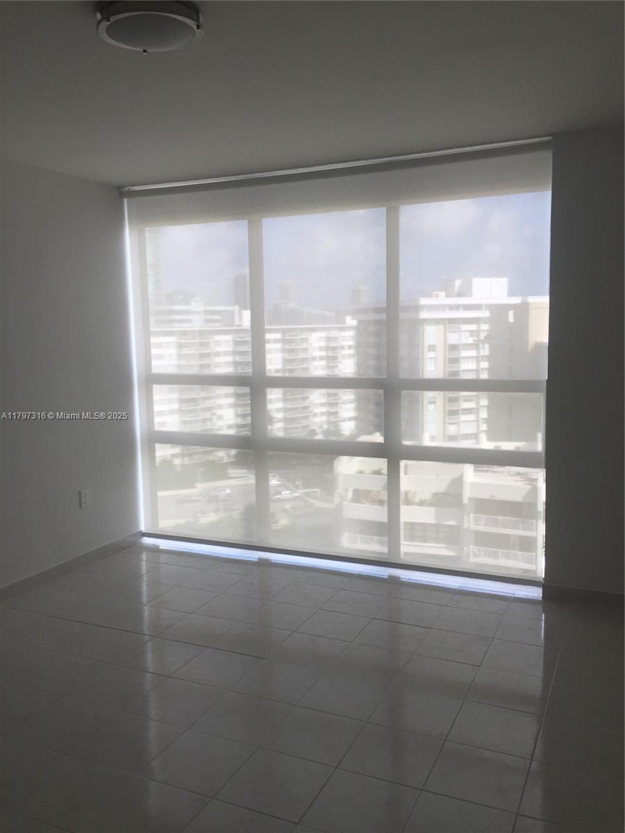 1450 Brickell Bay Dr # 1604