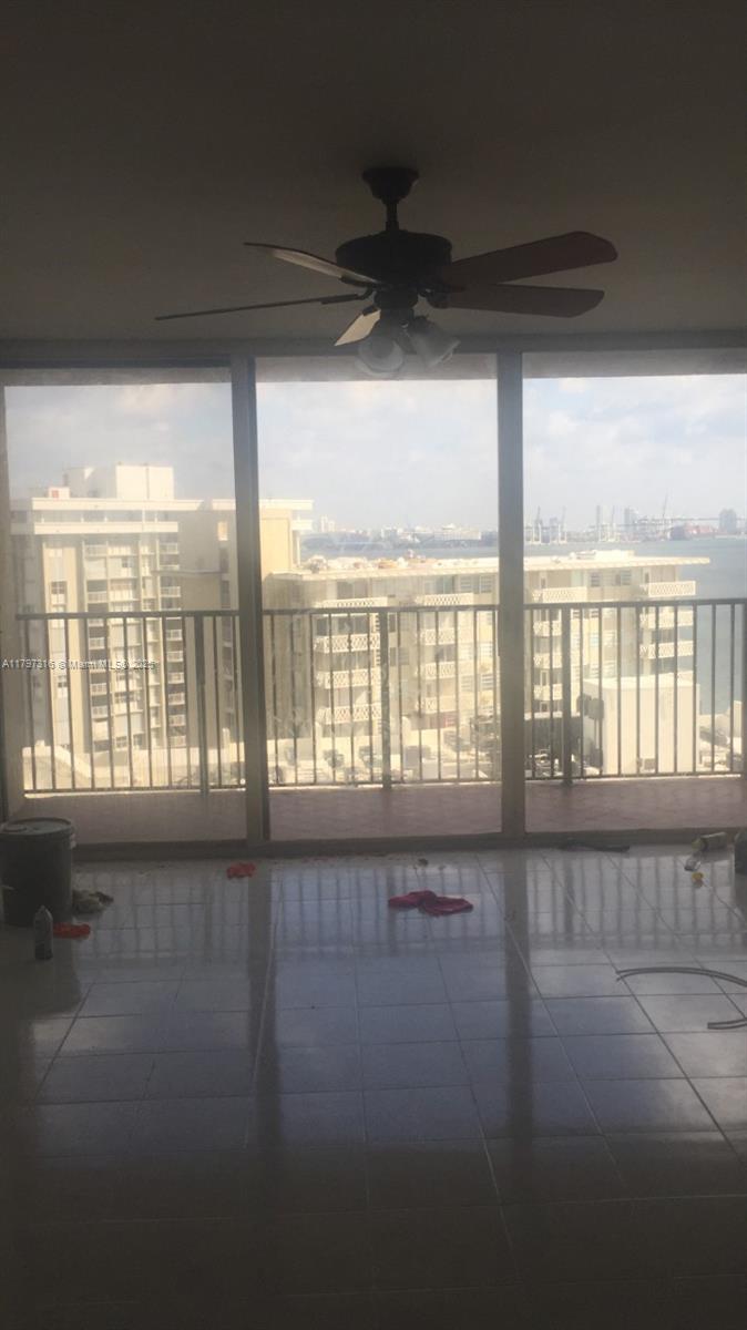 1450 Brickell Bay Dr # 1604