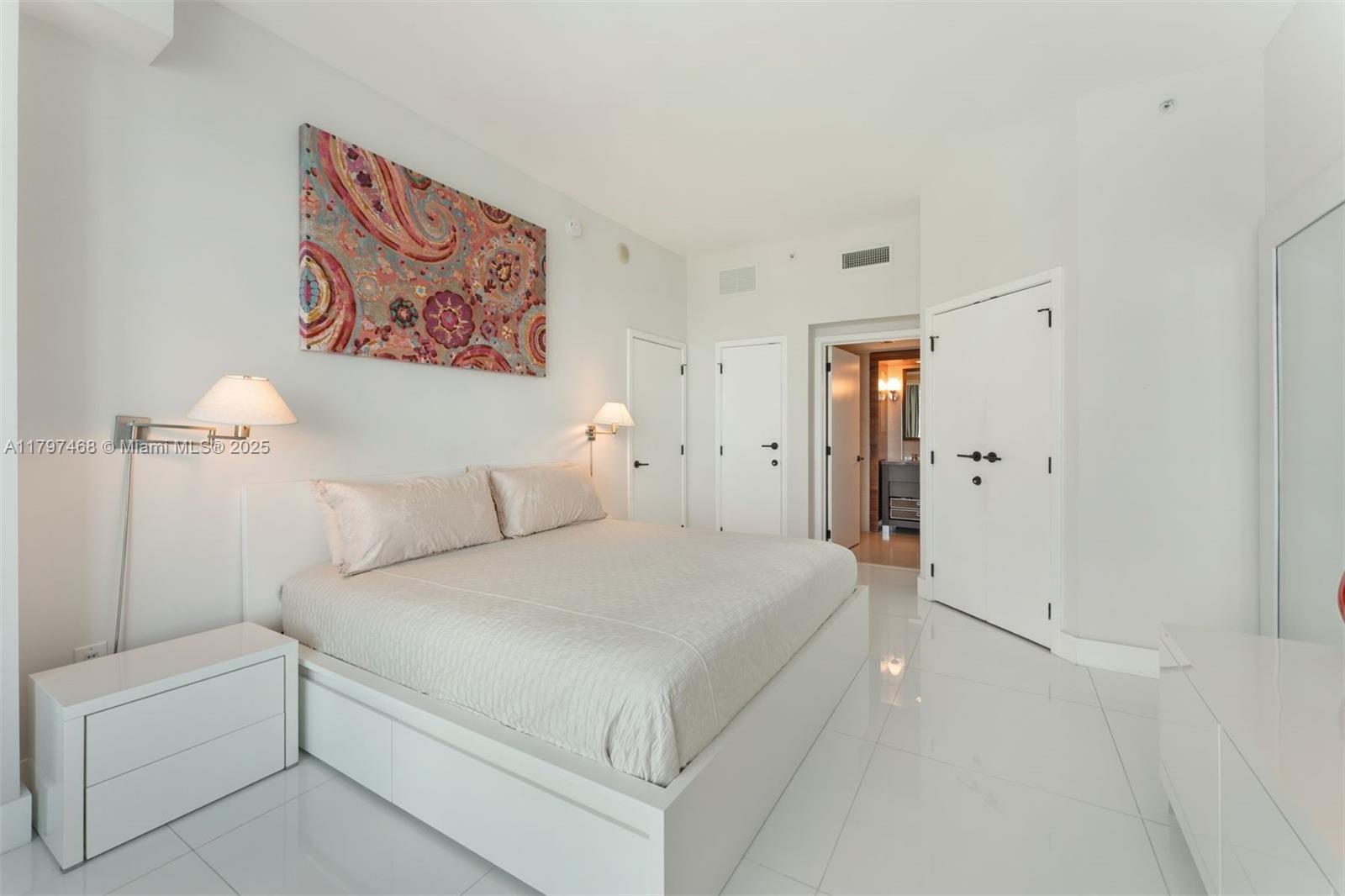 6801 Collins Ave Unit: PH10