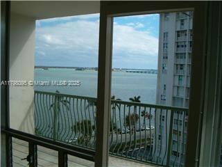 1408 Brickell Bay Dr # 906