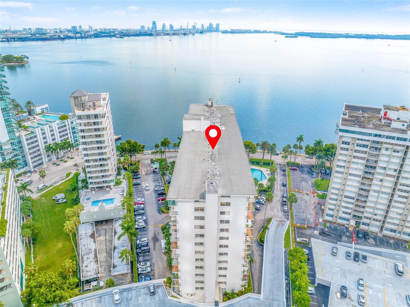 1408 Brickell Bay Dr # 906