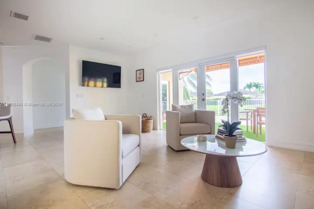 15566 SW 13th Ter