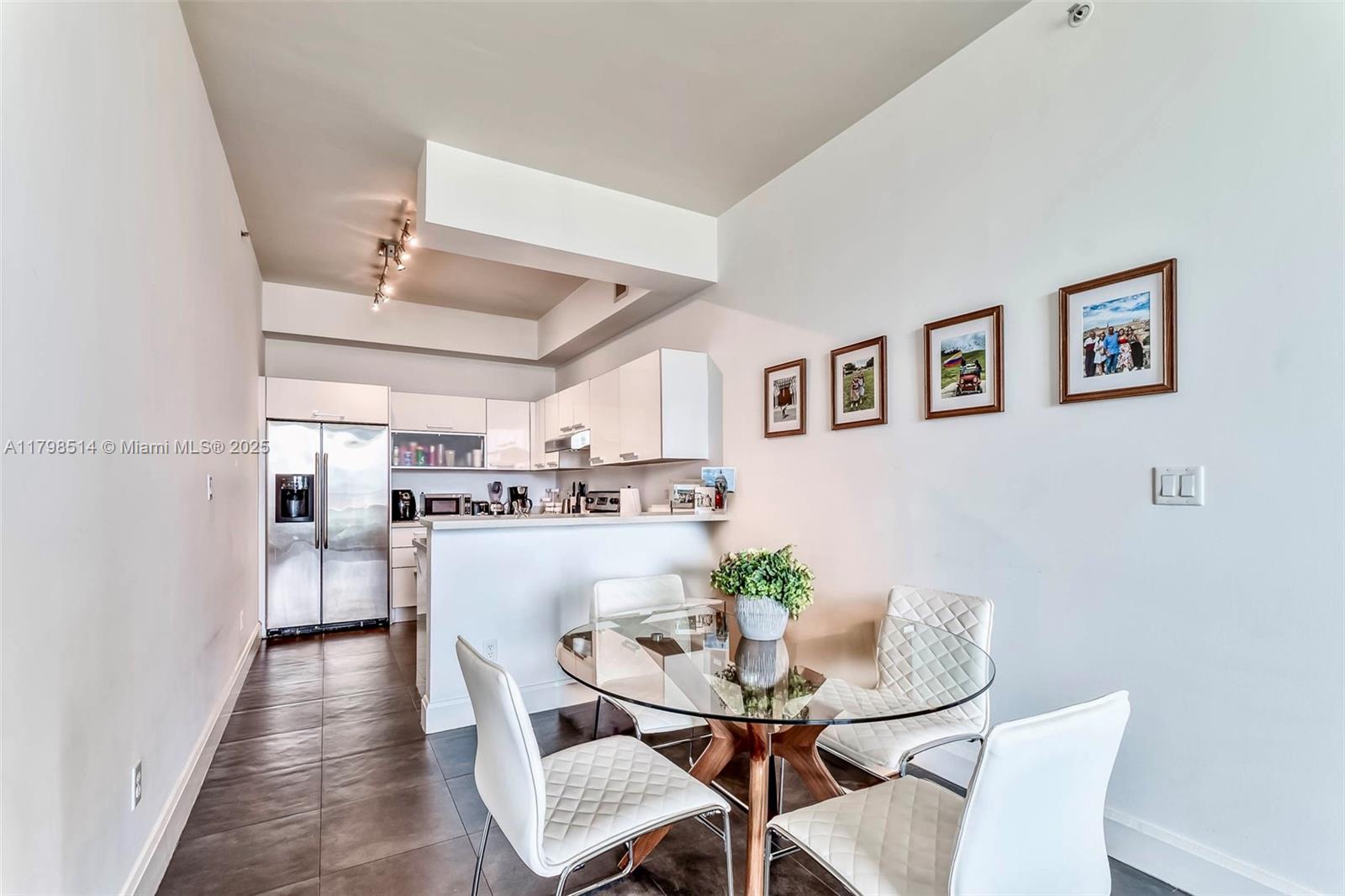 2525 SW 3 Ave # 1407