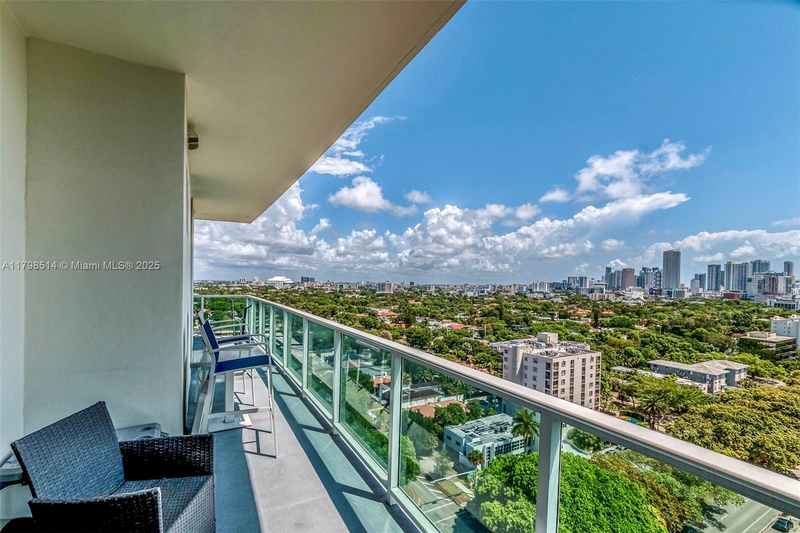 2525 SW 3 Ave # 1407