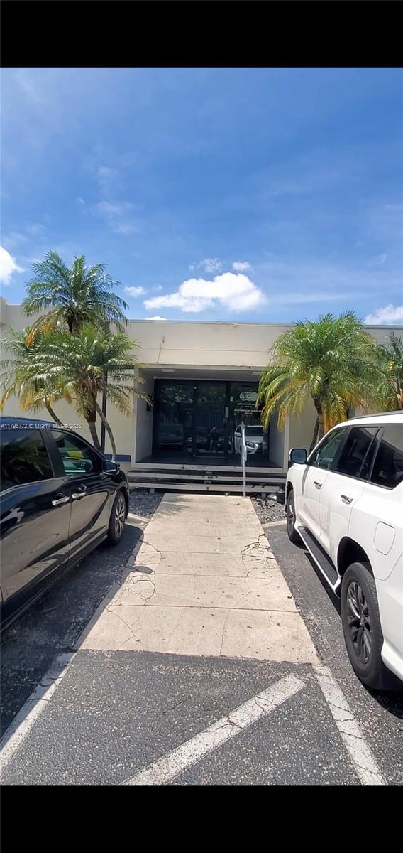 7570 NW 14th St