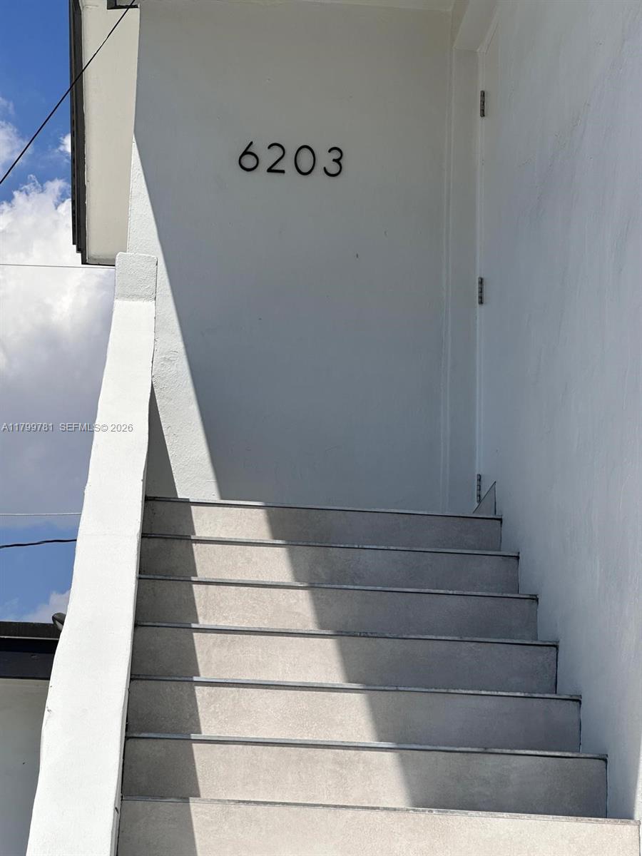 6201 SW 22nd St # 2