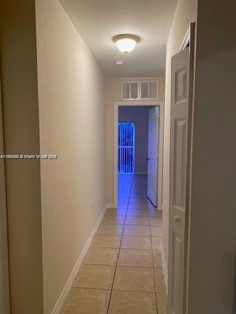 646 SW 7th Ter