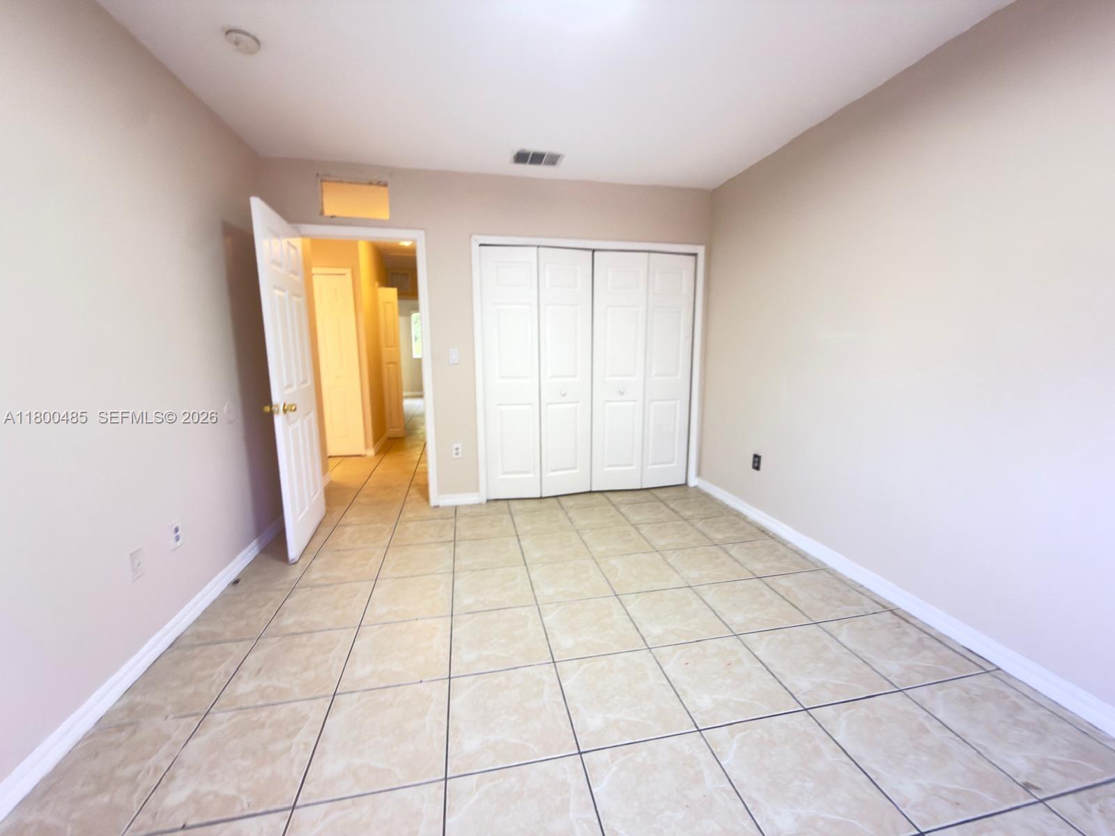 646 SW 7th Ter
