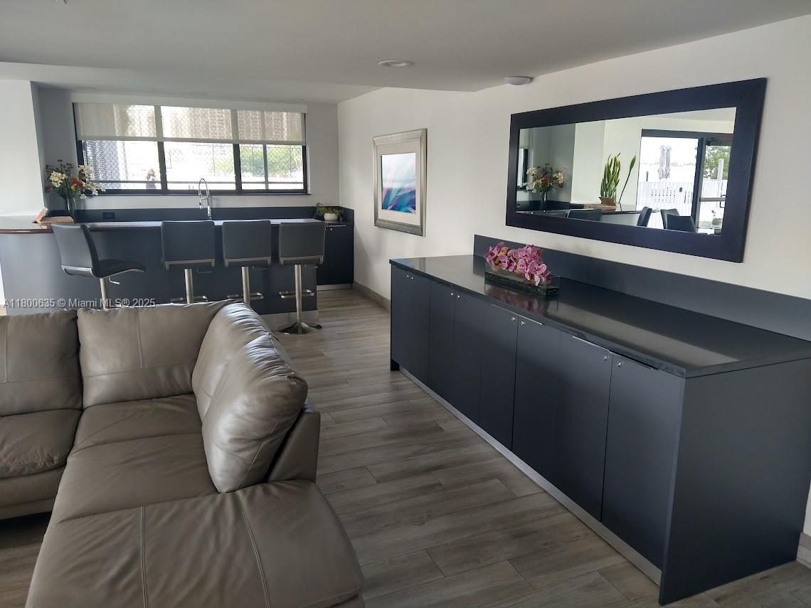 200 SE 15th Rd # 9B
