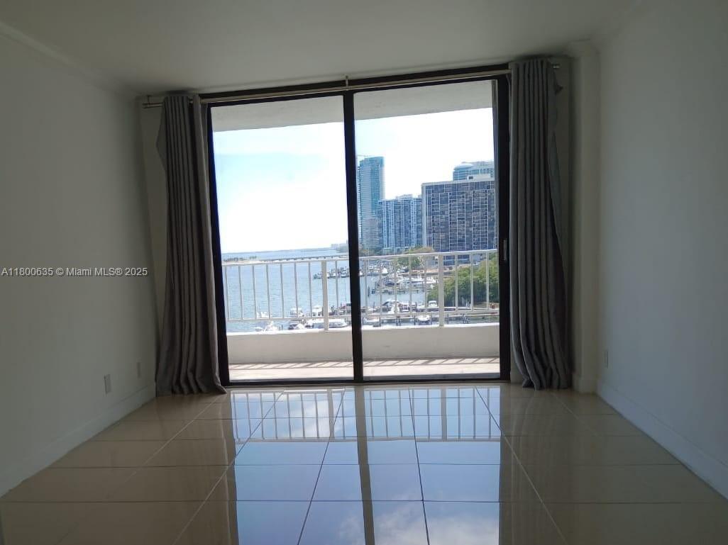 200 SE 15th Rd # 9B
