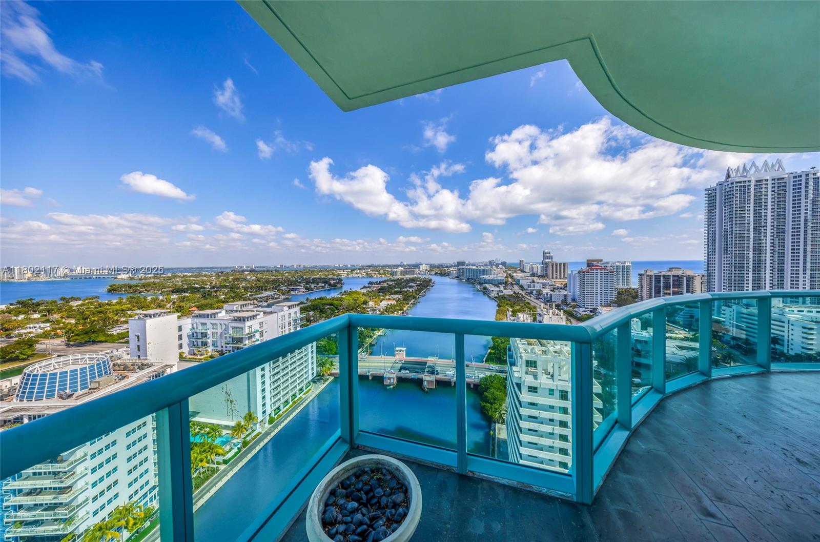 6000 Indian Creek Dr # 3 Unit: 25C-3