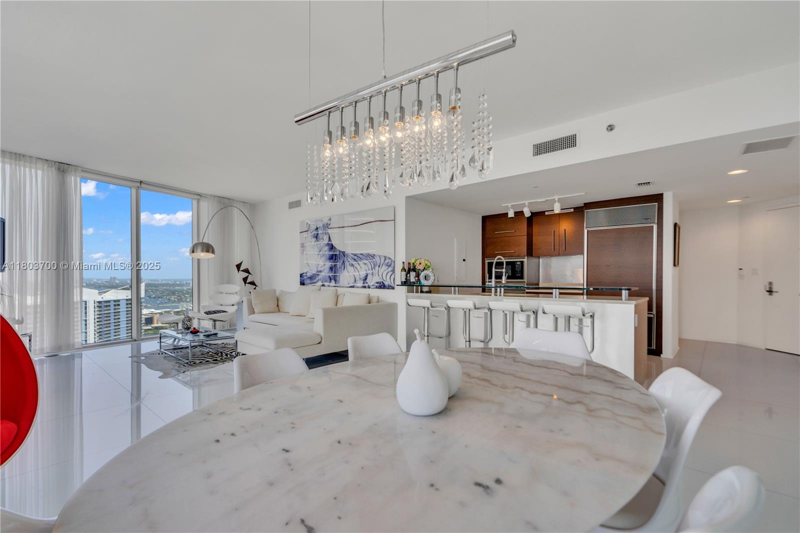 465 Brickell Ave # 4702