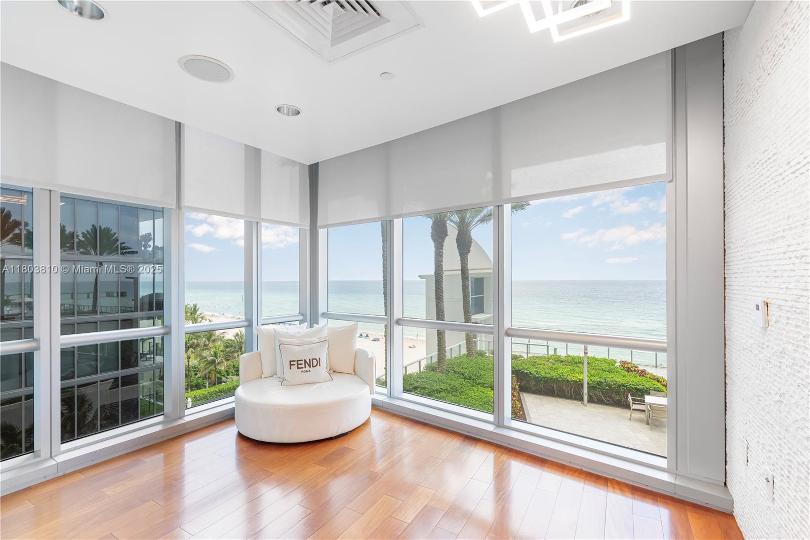 17121 Collins Ave # 903
