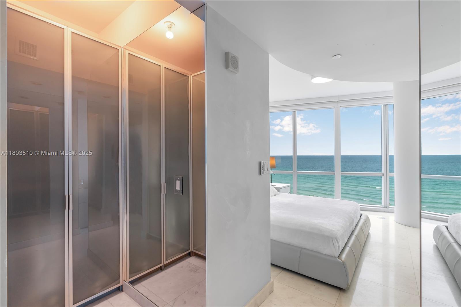 17121 Collins Ave # 903