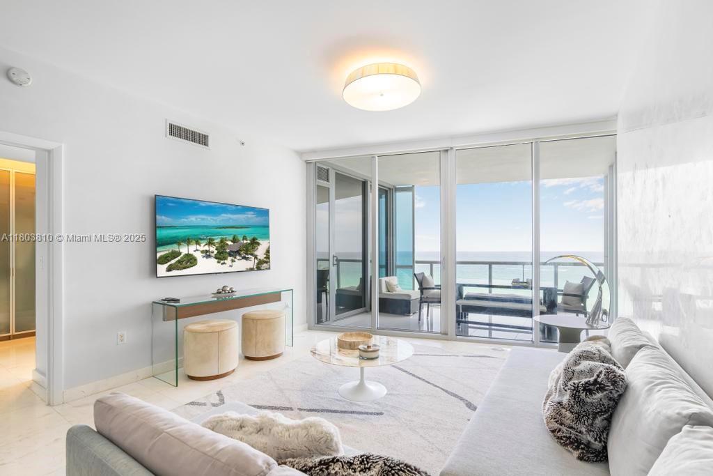 17121 Collins Ave # 903