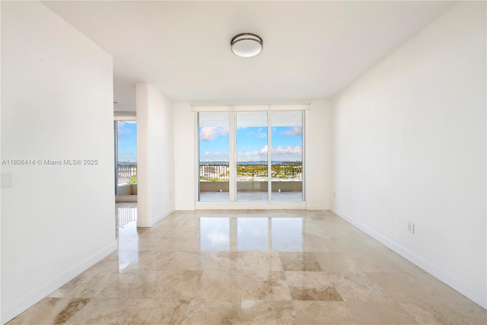 781 Crandon Blvd # 1404