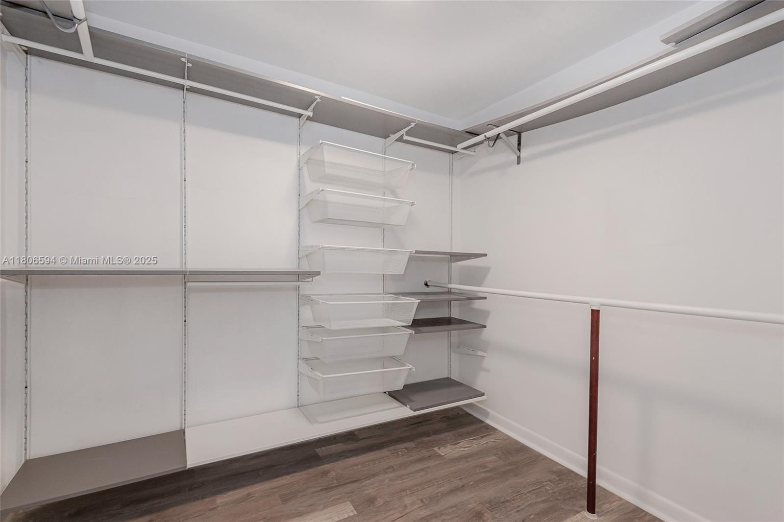 5255 Collins Ave # 14D