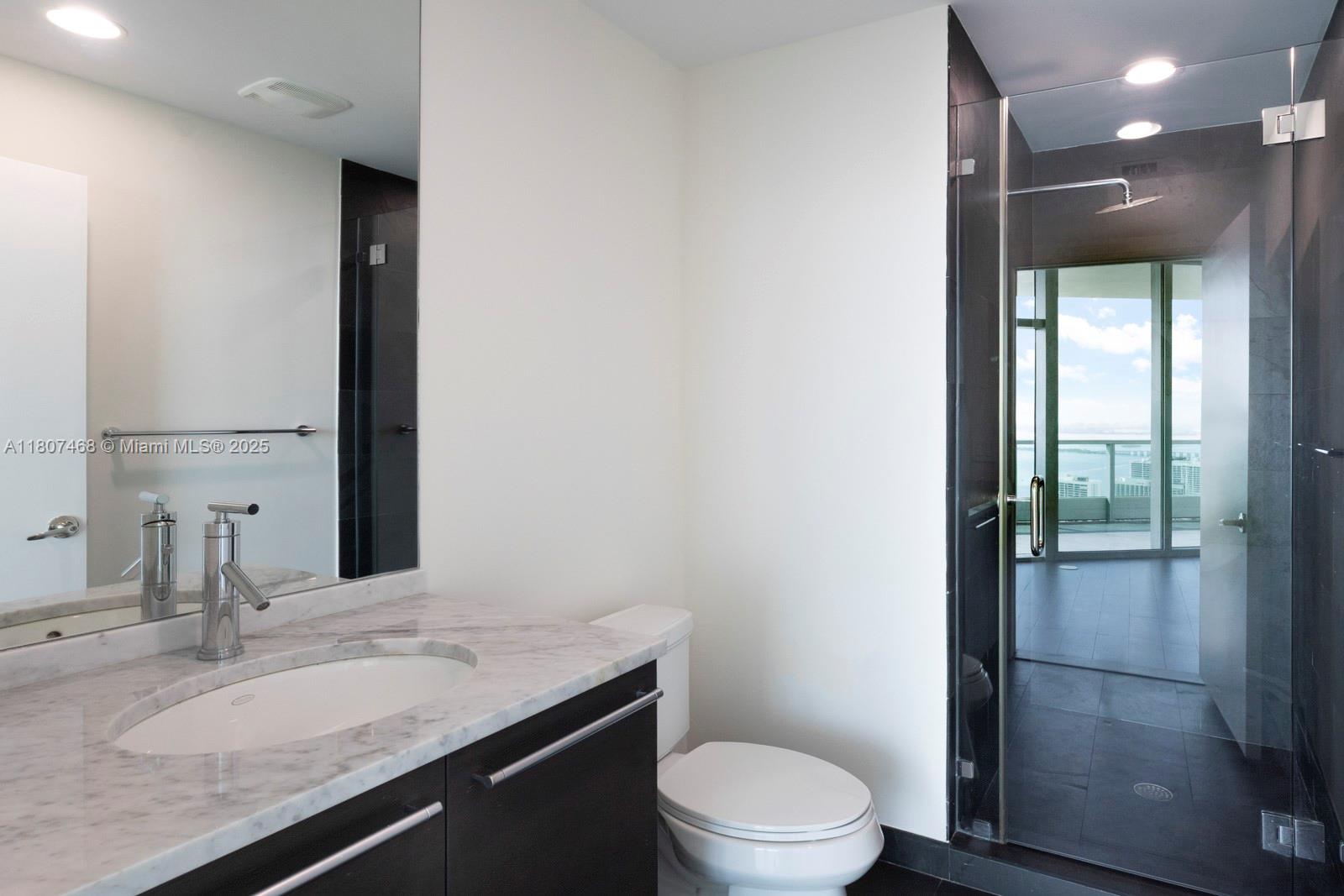 900 Biscayne Blvd # 5606