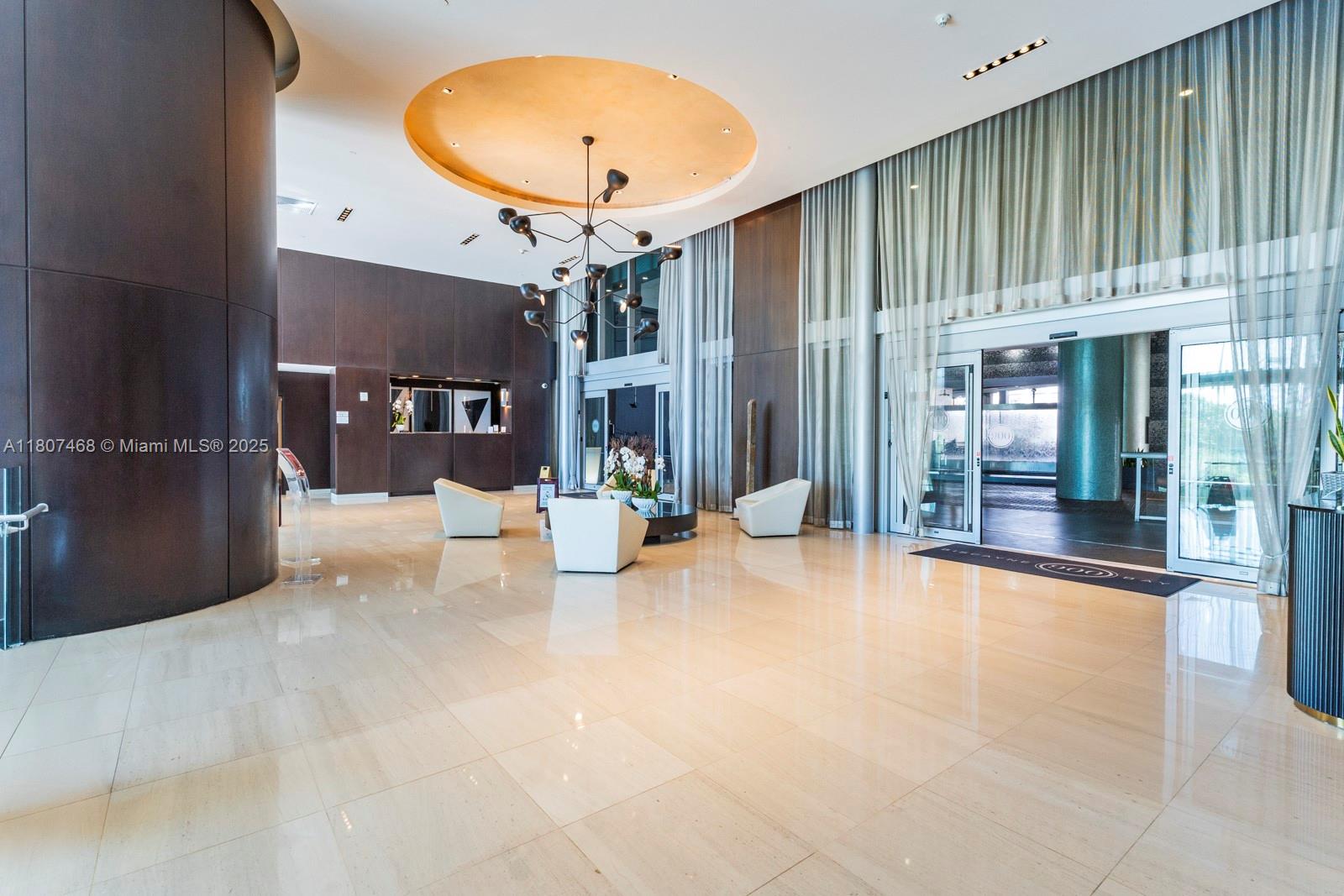 900 Biscayne Blvd # 5606