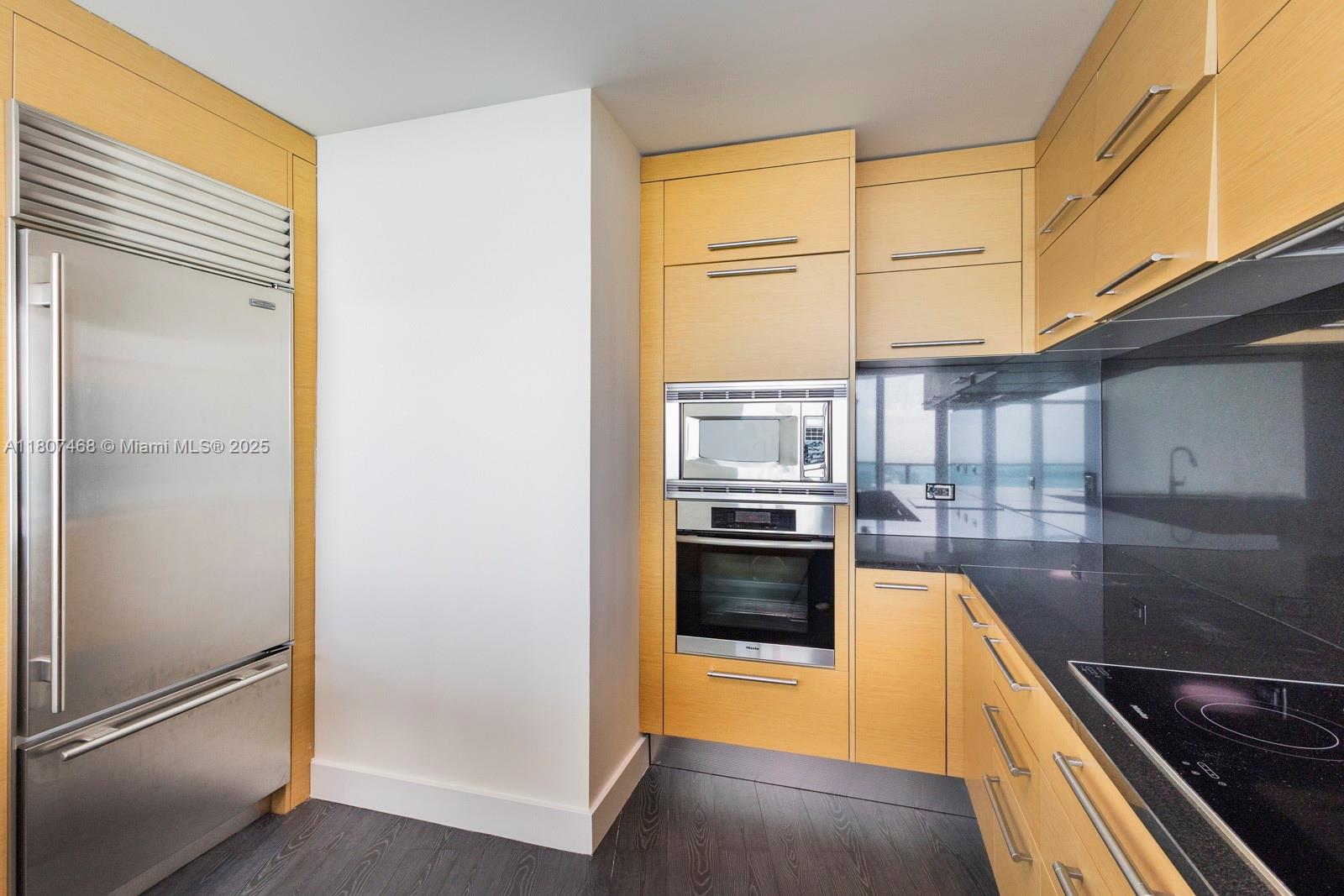 900 Biscayne Blvd # 5606