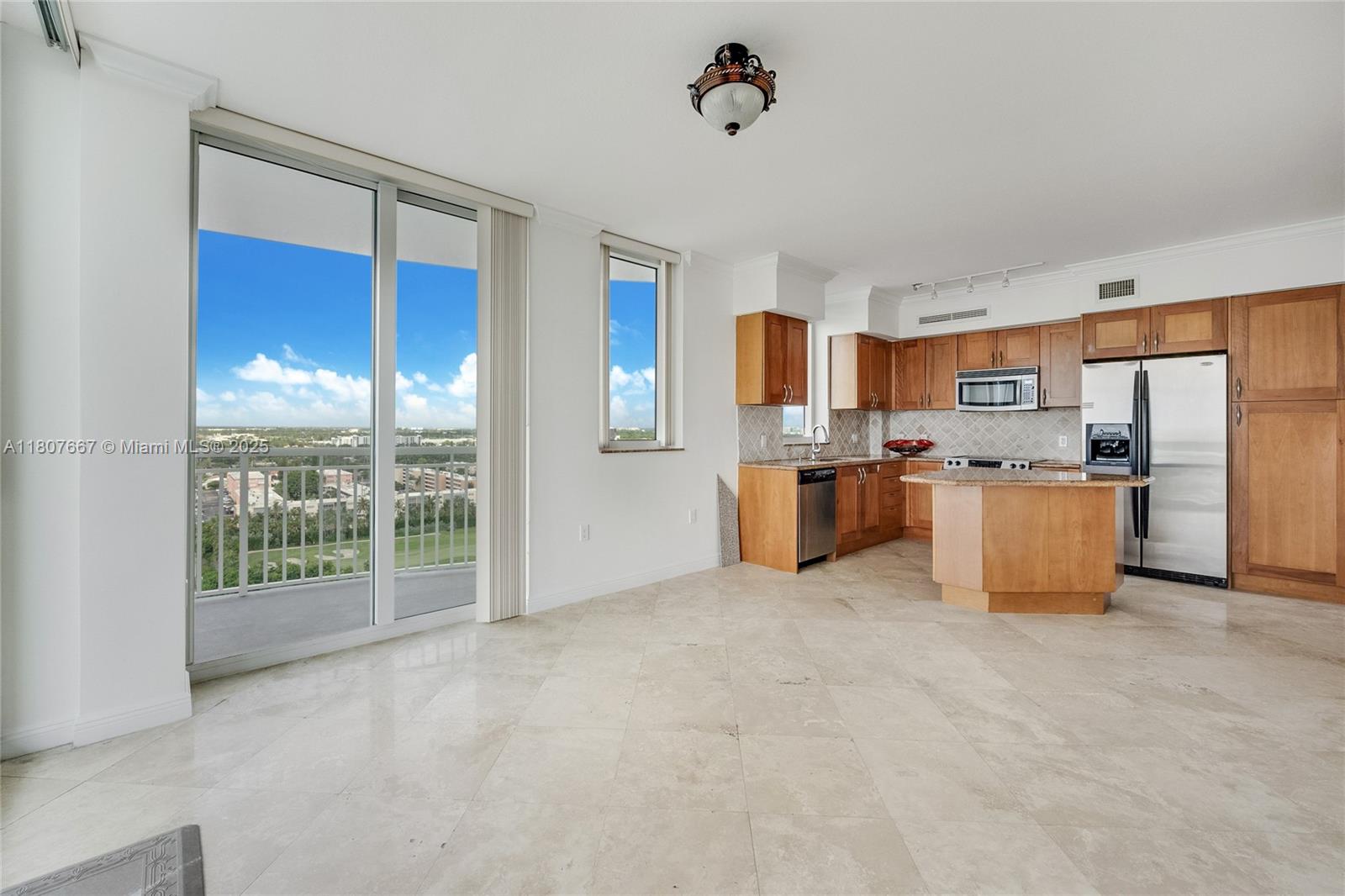 1745 E Hallandale Beach Blvd Unit: 1607W
