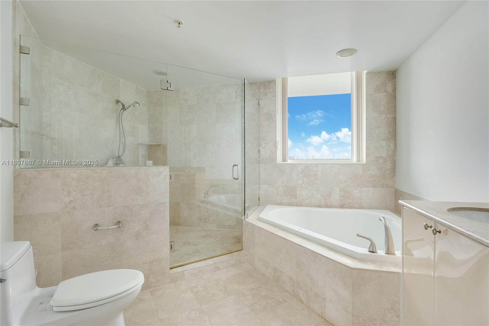 1745 E Hallandale Beach Blvd Unit: 1607W