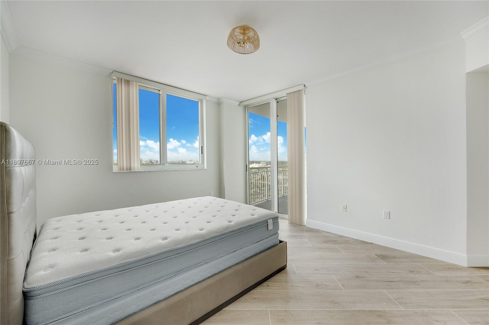 1745 E Hallandale Beach Blvd Unit: 1607W