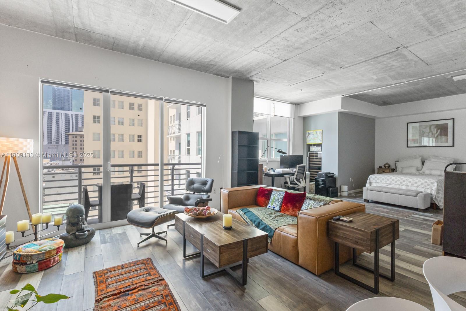 133 NE 2nd Ave # 1008
