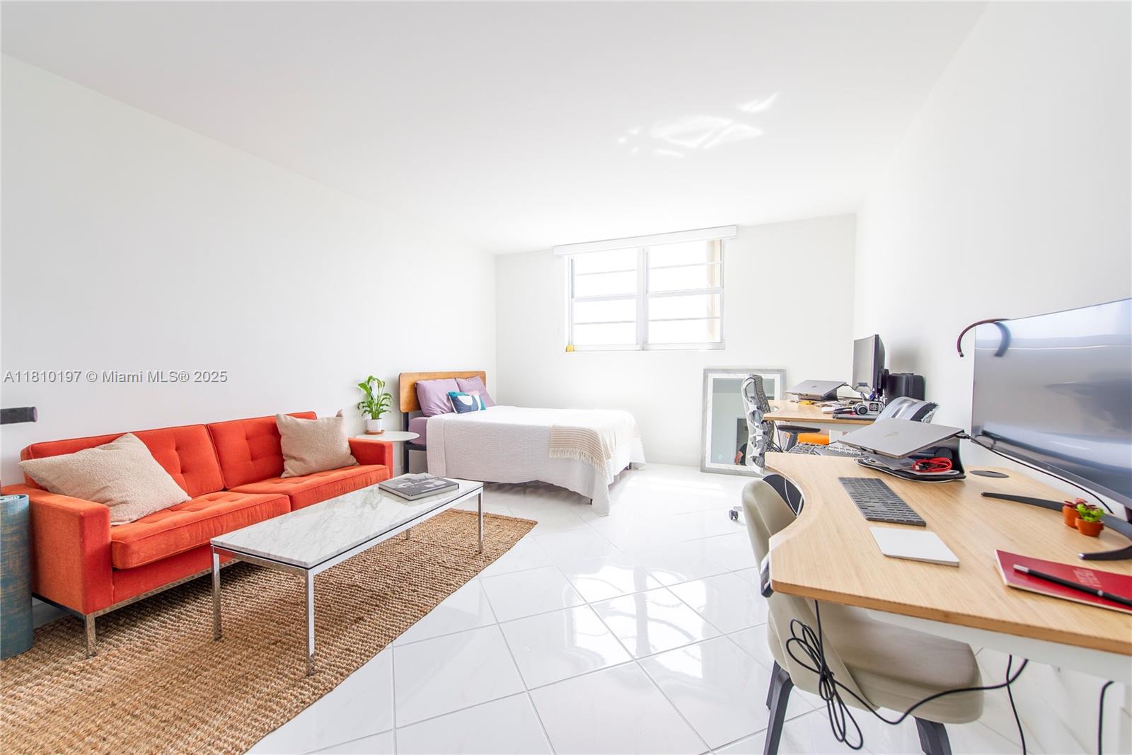 90 Edgewater Dr # 715