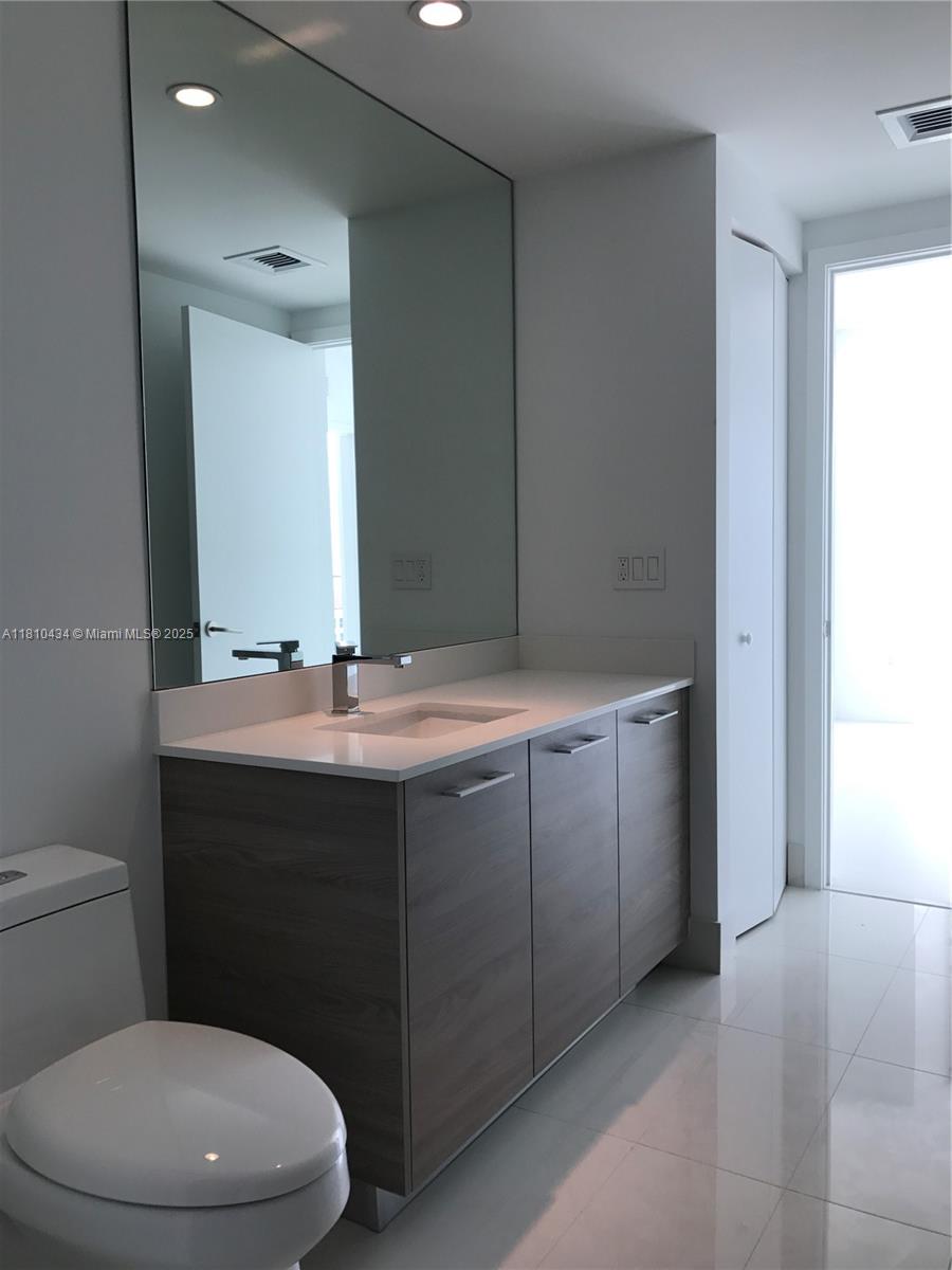 1300 S Miami Unit: 1802