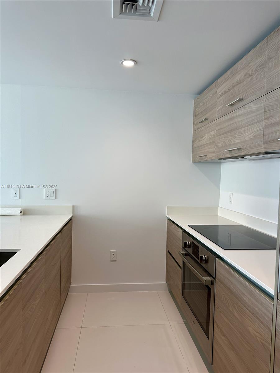 1300 S Miami Unit: 1802