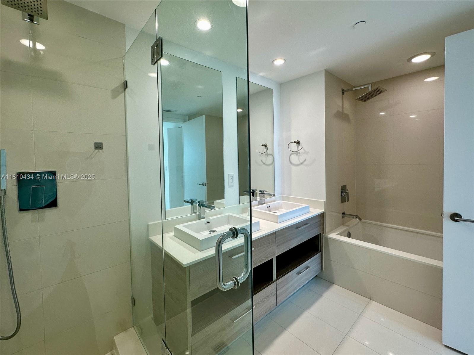 1300 S Miami Unit: 1802