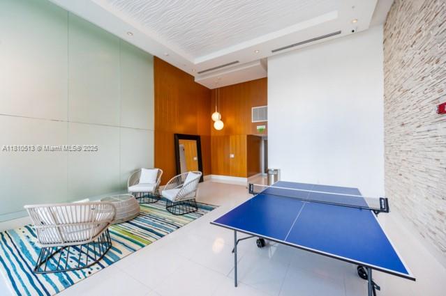 31 SE 5th St # 1506