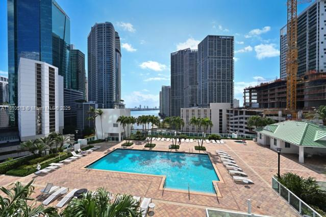 31 SE 5th St # 1506