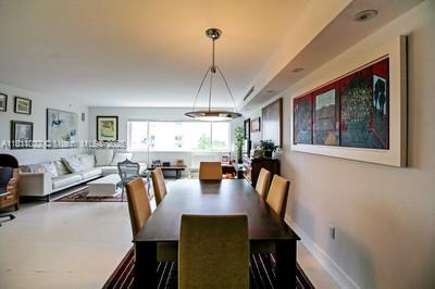 650 Ocean Dr # 6B