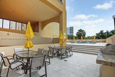 650 Ocean Dr # 6B