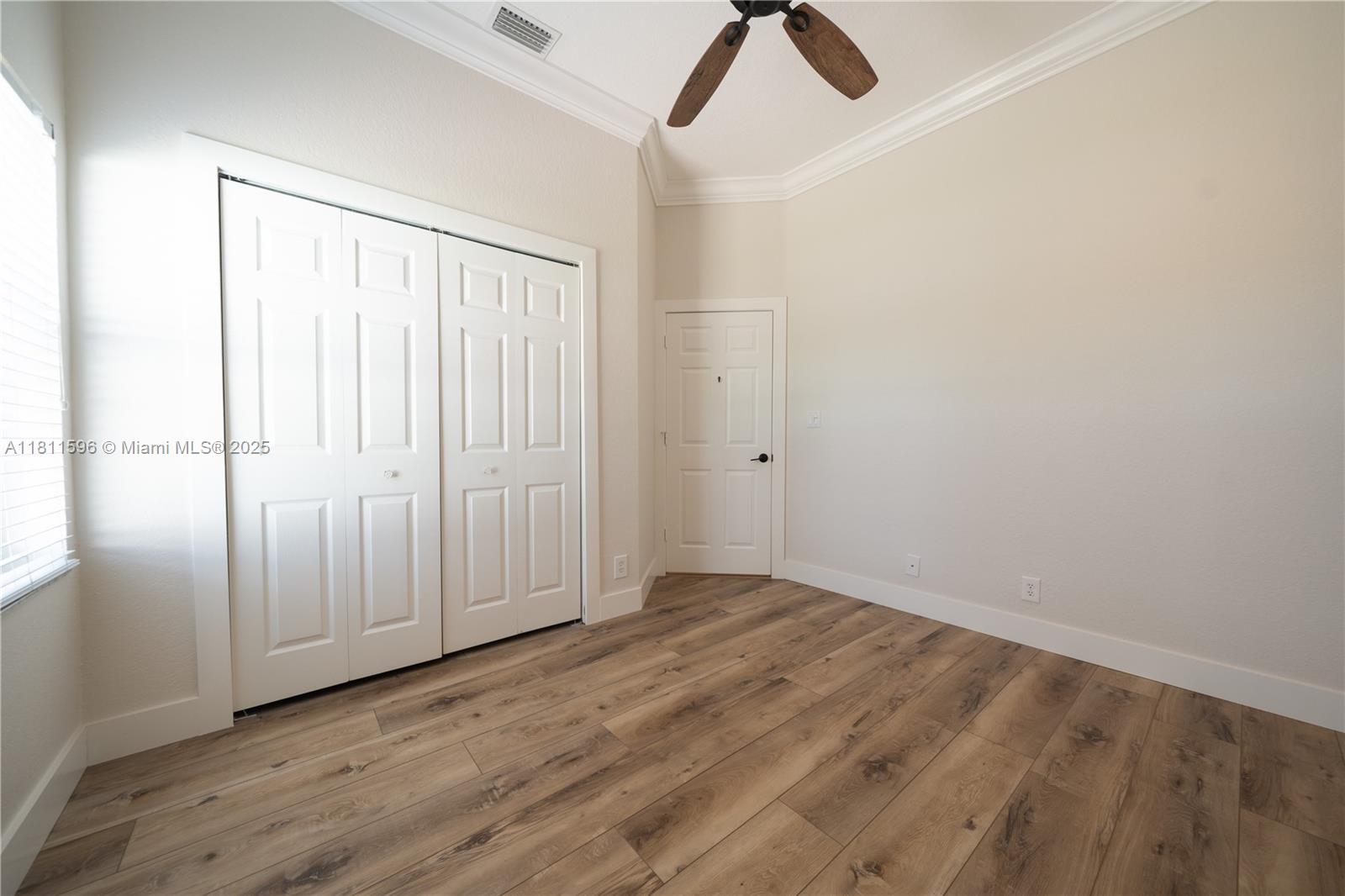 16404 Diamond Place