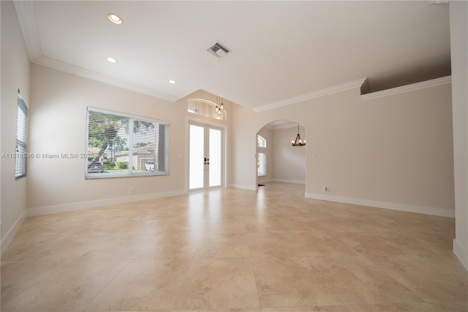 16404 Diamond Place