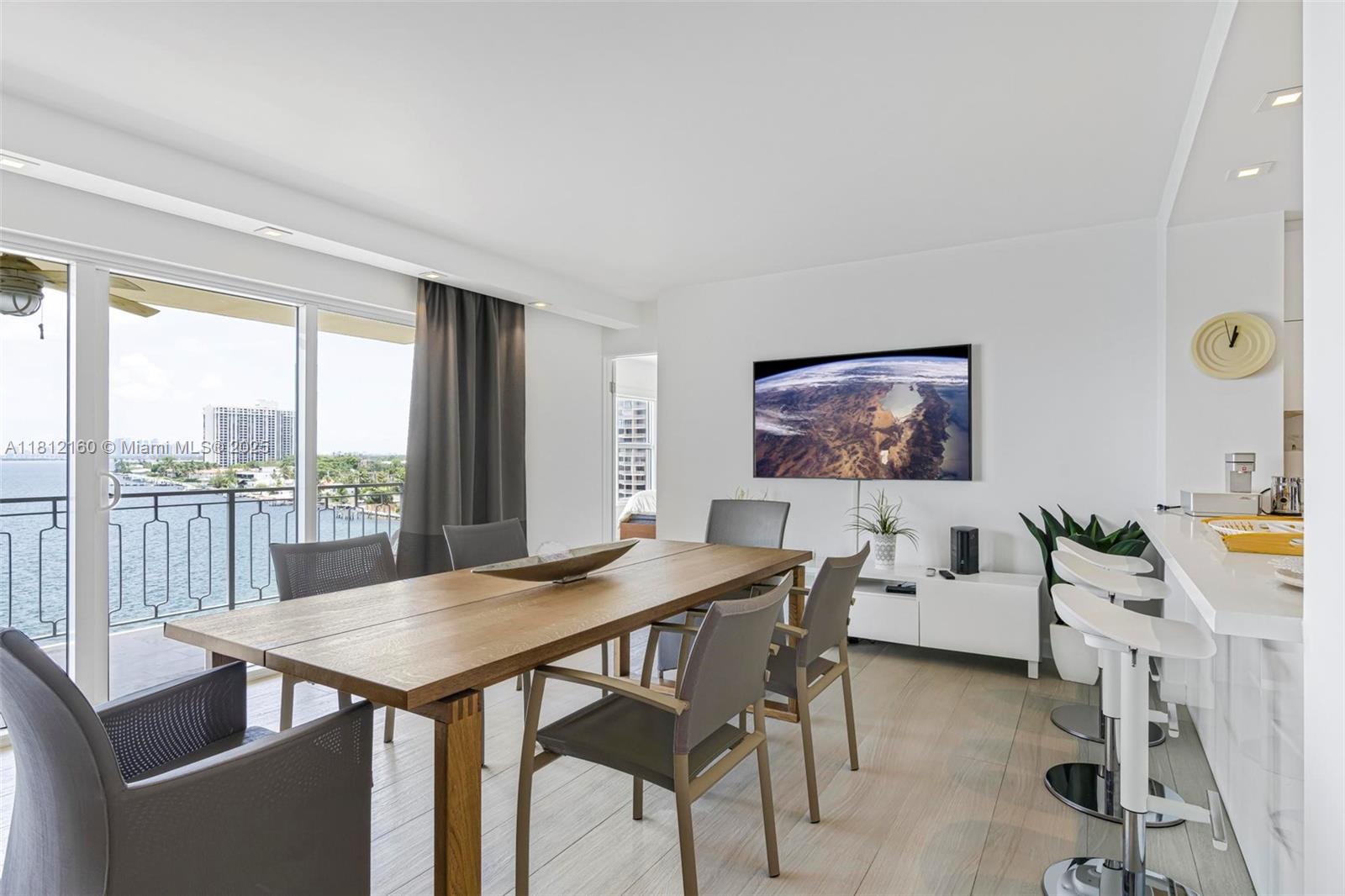 11111 Biscayne Blvd # 8C