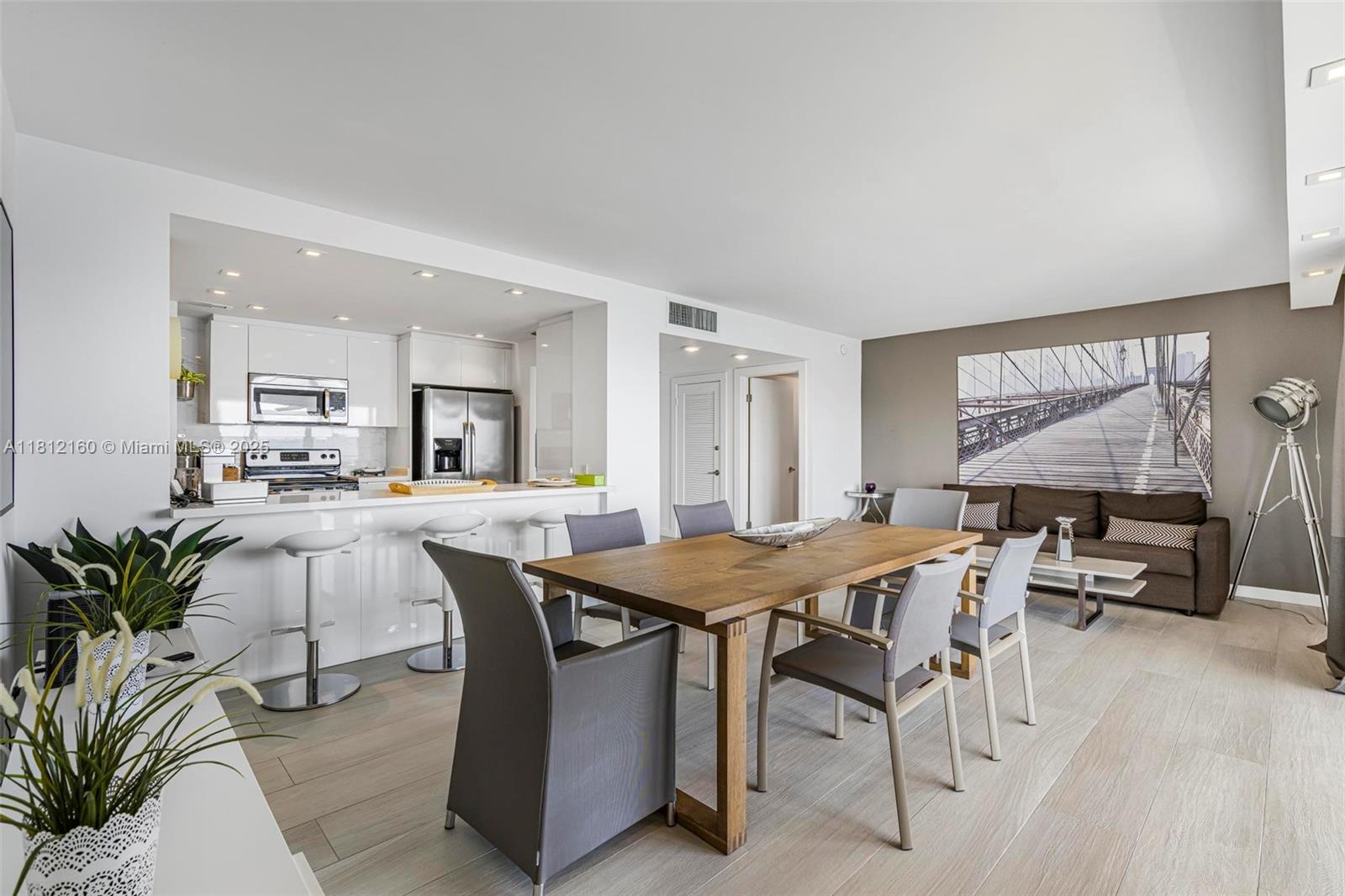 11111 Biscayne Blvd # 8C