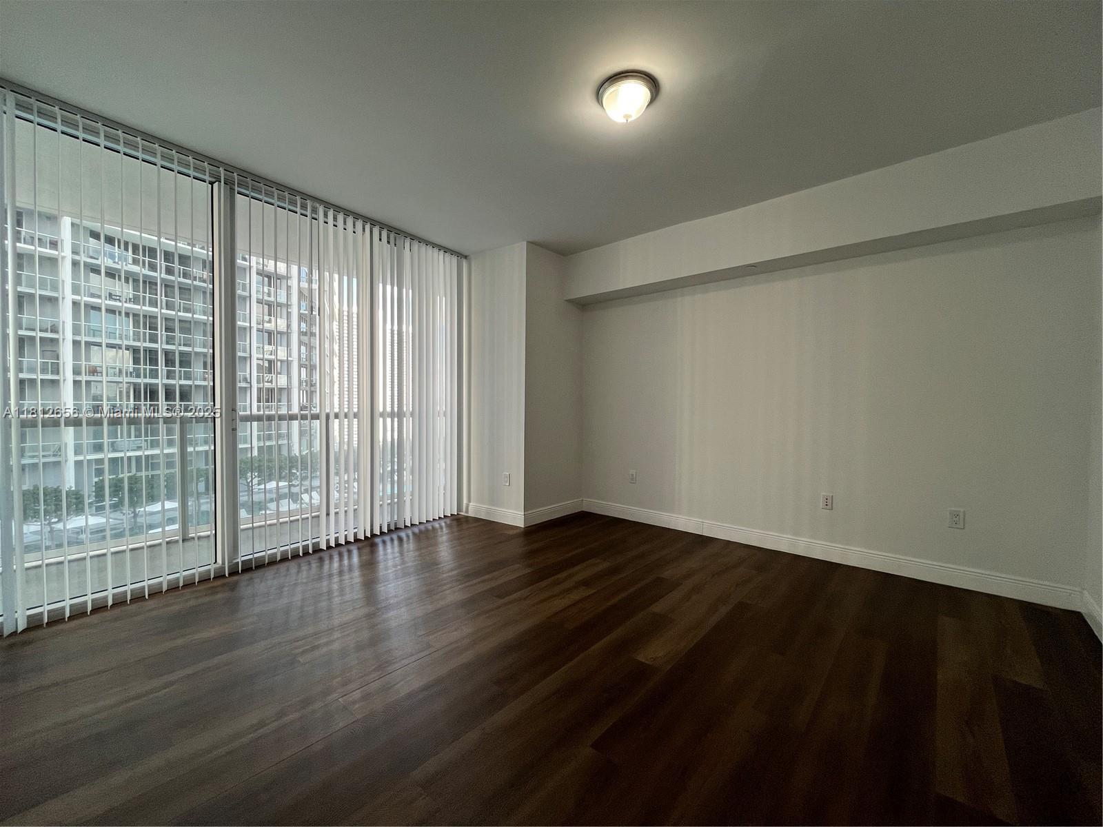 495 Brickell Ave # 1710