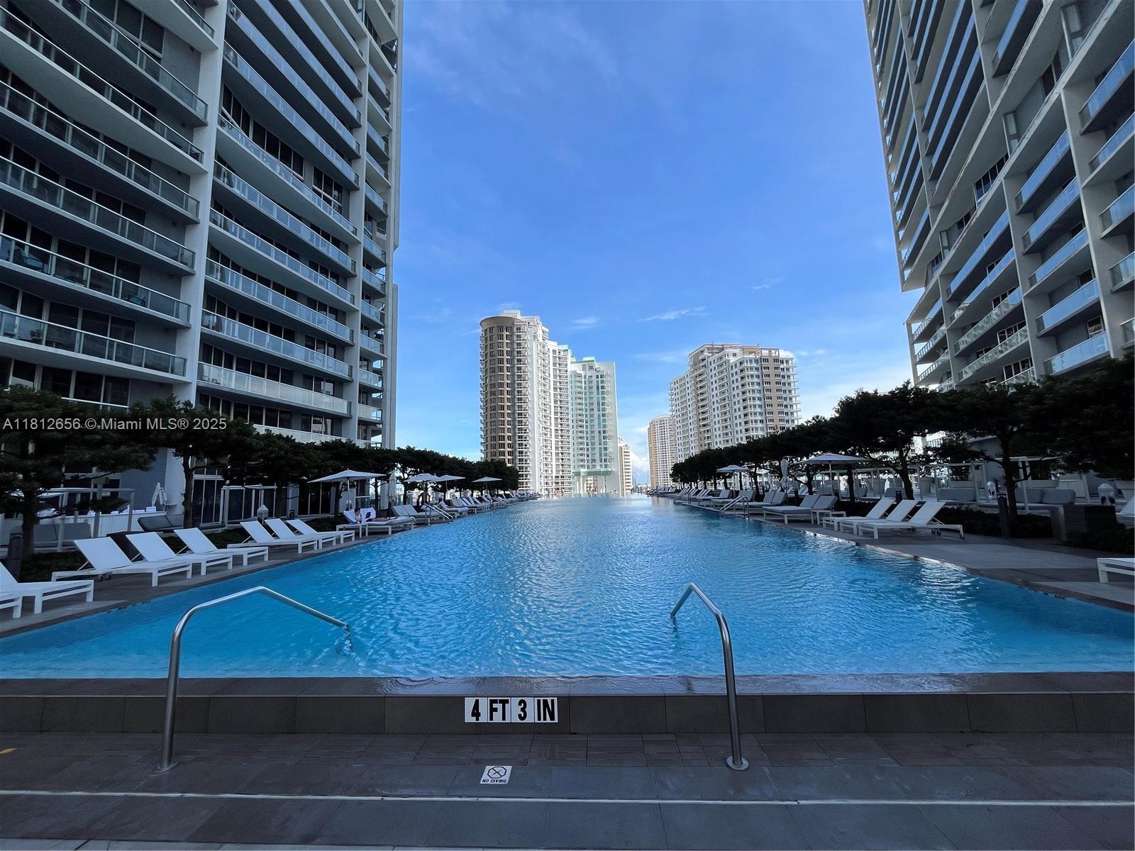 495 Brickell Ave # 1710