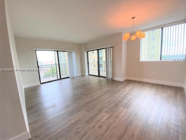 3530 SW 22nd St # 903