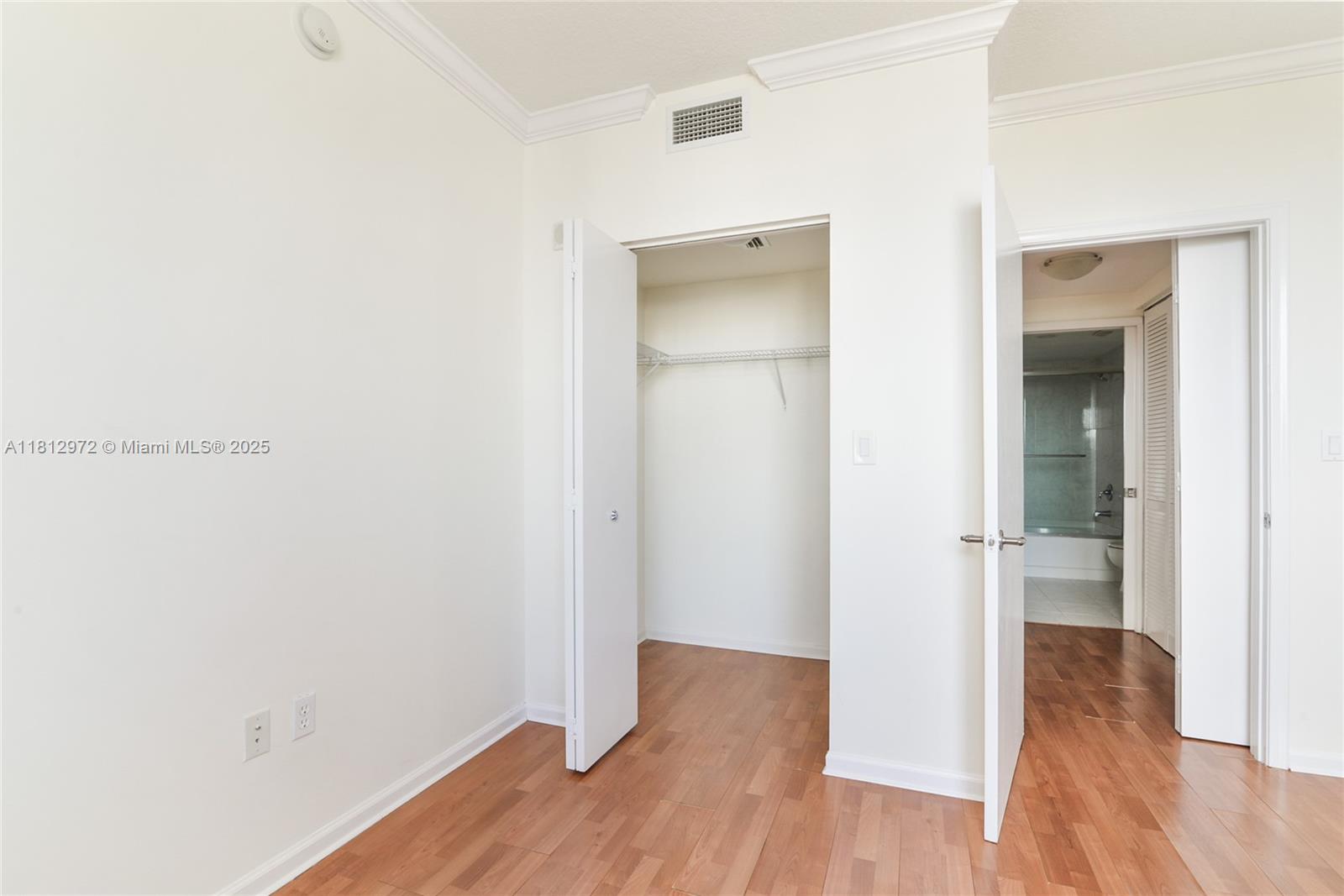 18800 NE 29th Ave # 1011