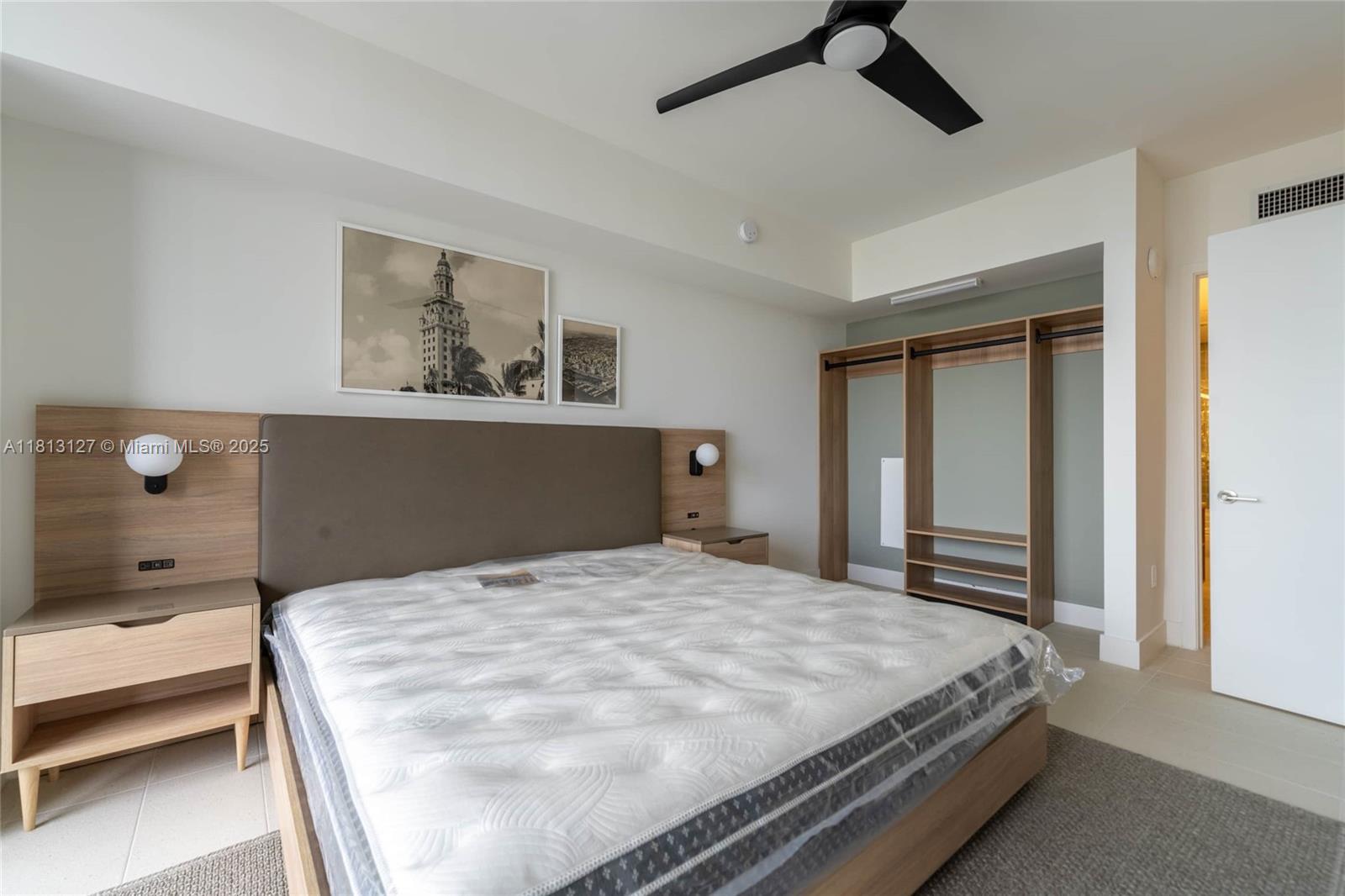 159 NE 6th St # 3004