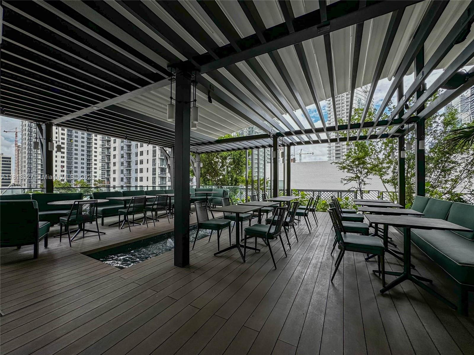 159 NE 6th St # 3004