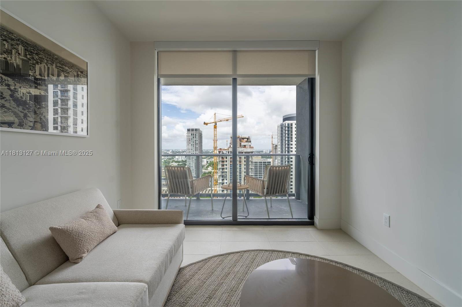 159 NE 6th St # 3004