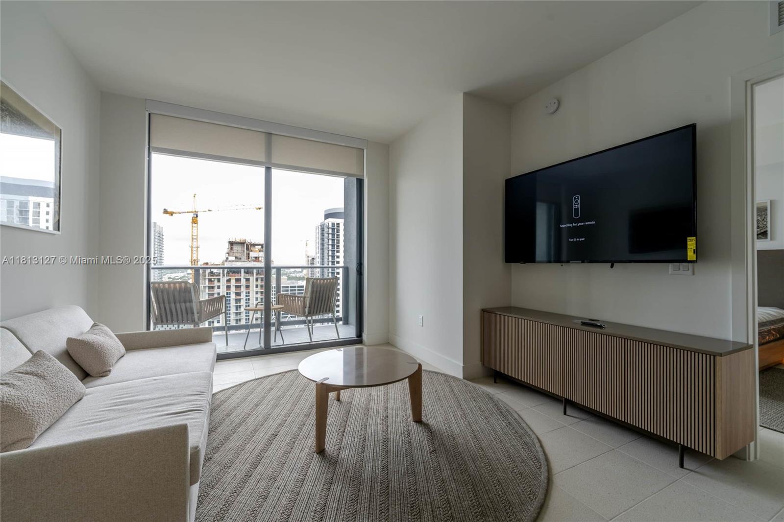 159 NE 6th St # 3004