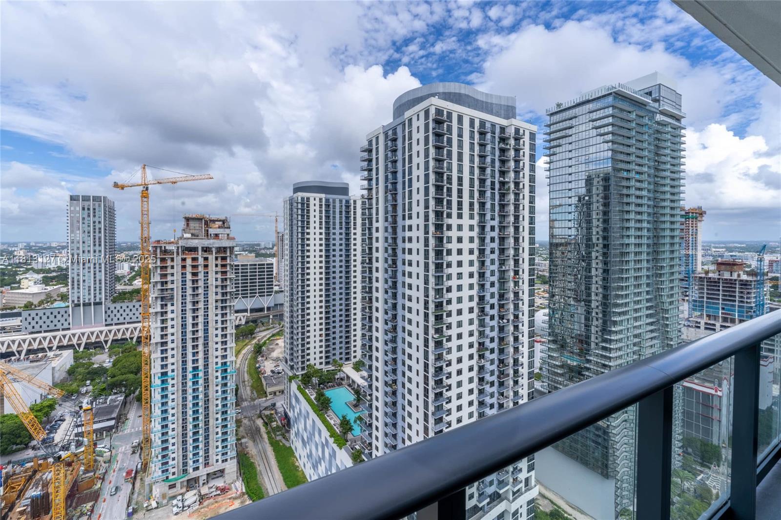 159 NE 6th St # 3004