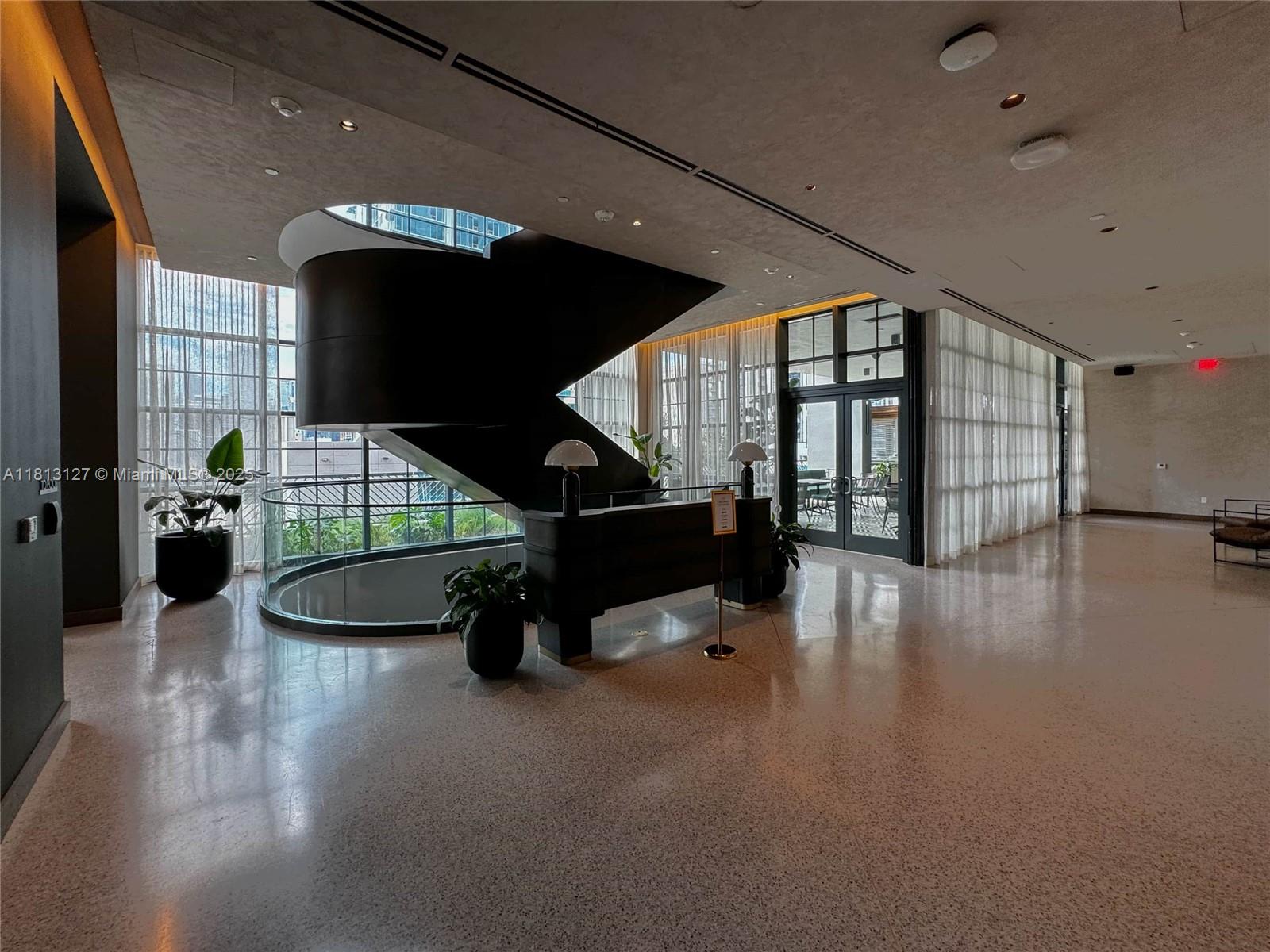 159 NE 6th St # 3004